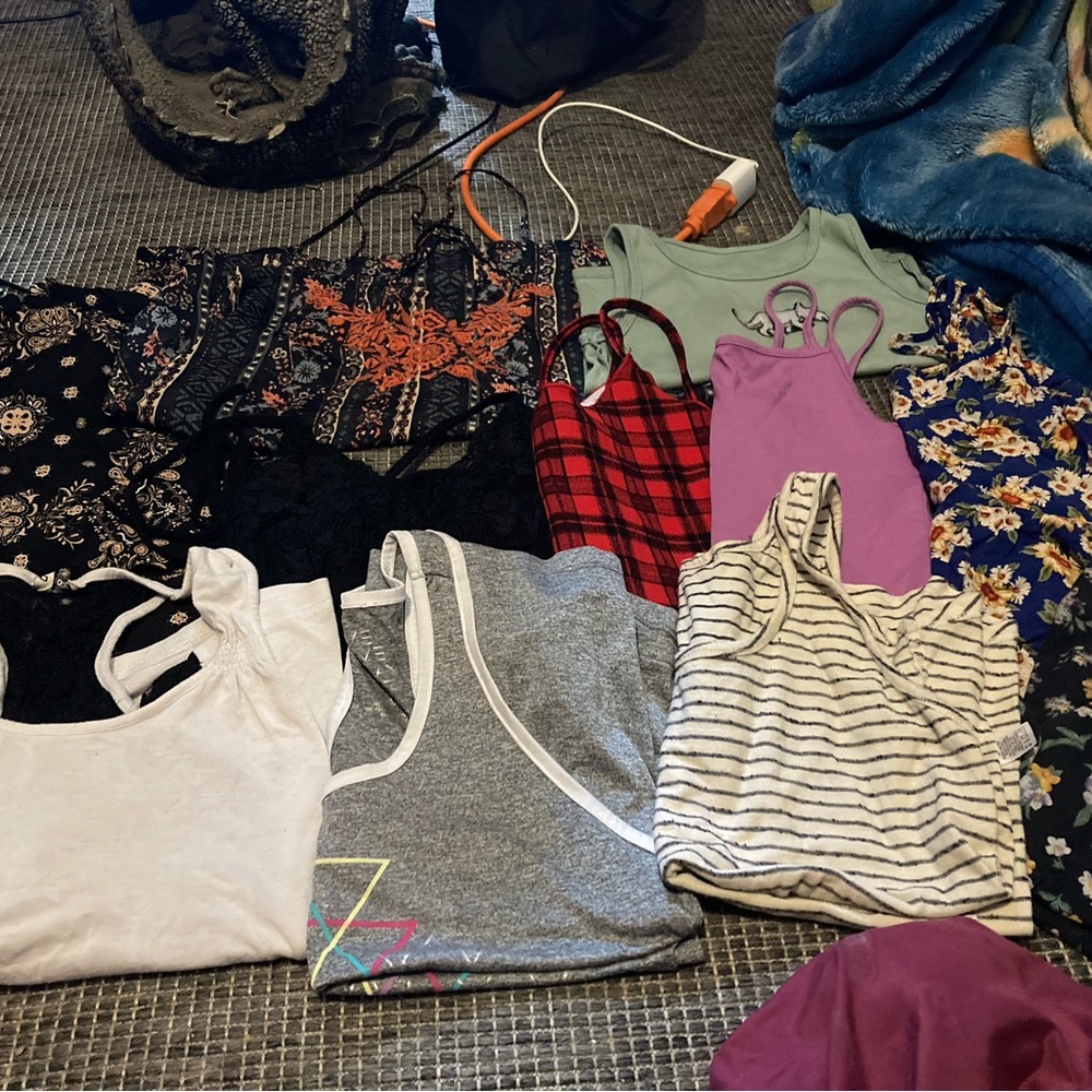 Juniors Clothing Lot